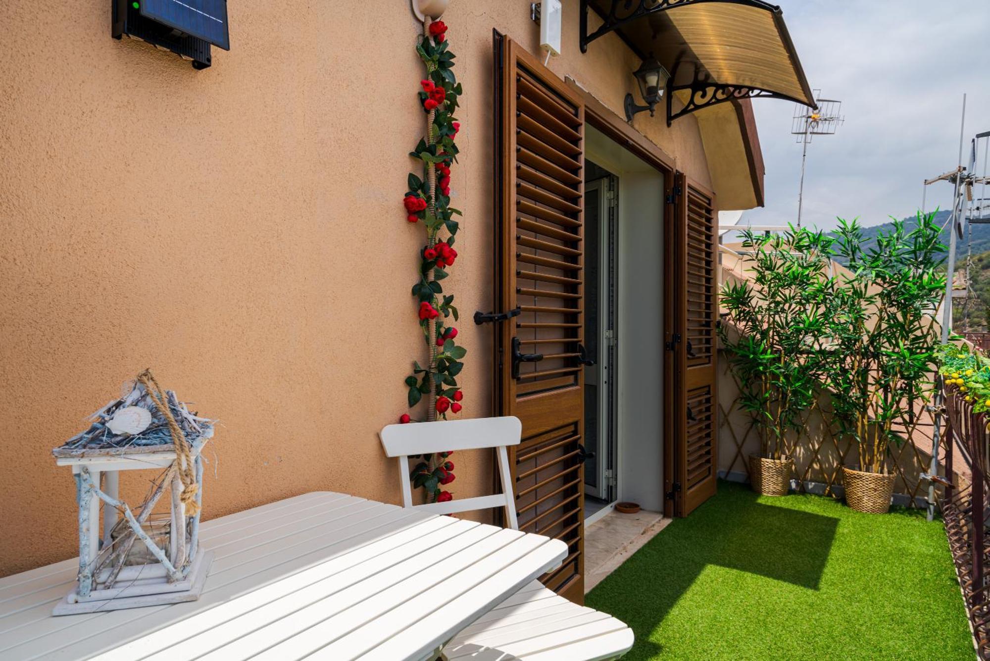 La Goccia Sul Mare Apartment Letojanni Ngoại thất bức ảnh